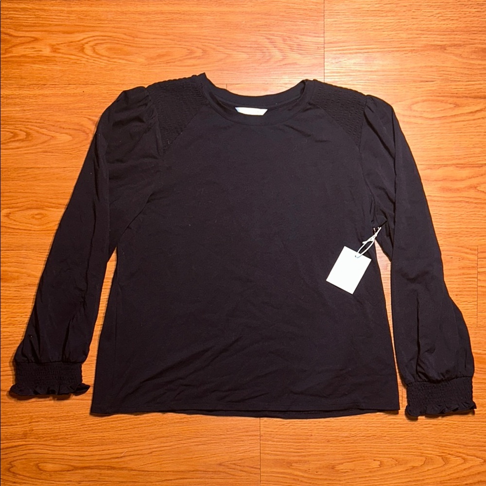 LC Lauren Conrad Womens Size XL
Ruffle Long Sleeve Crewneck Cotton
Top NWT